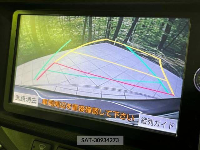 Toyota AQUA 2013-06 292124-3