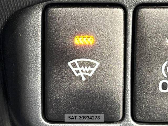 Toyota AQUA 2013-06 292124-4