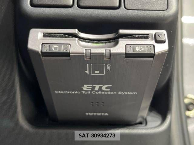 Toyota AQUA 2013-06 292124-7