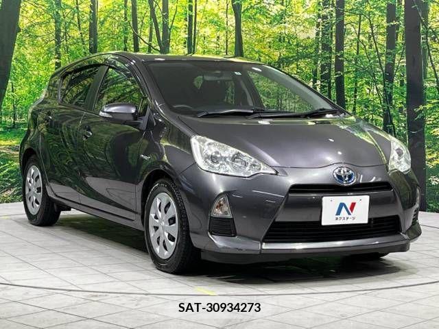 Toyota AQUA 2013-06 292124-16