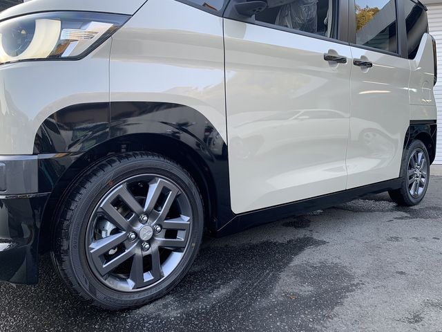 Mitsubishi DELICA MINI 2023-09 27642-10