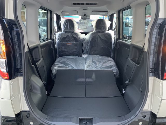 Mitsubishi DELICA MINI 2023-09 27642-22