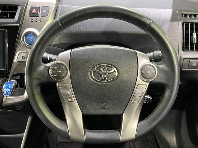Toyota PRIUS ALPHA 2020-02 13979-11