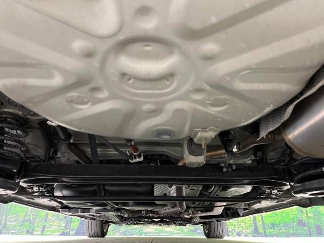 Toyota PRIUS ALPHA 2020-02 13979-18