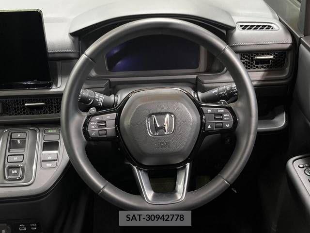 Honda STEP WGN 2022-05 286128-12