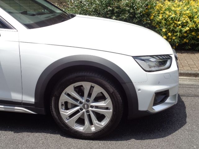 Audi A4 2021-05 2471-8