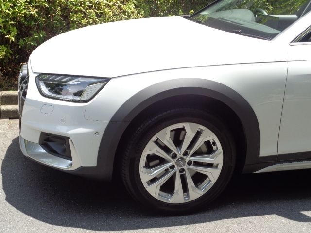 Audi A4 2021-05 2471-4
