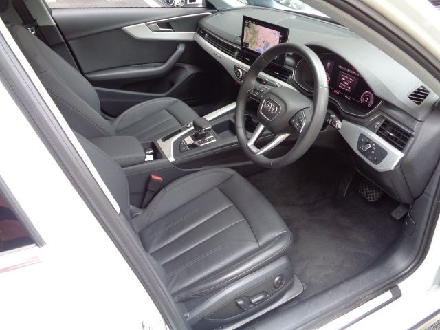 Audi A4 2021-05 2471-14