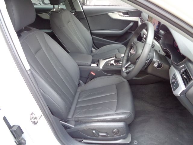 Audi A4 2021-05 2471-15