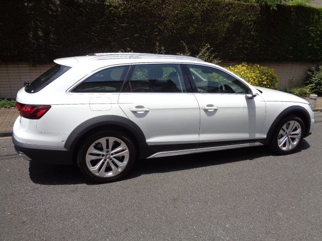 Audi A4 2021-05 2471-6
