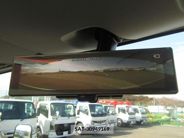 Mazda TITAN 2024-08 394670-24