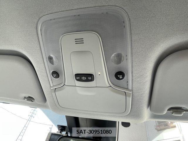 Toyota PRIUS 2017-02 207095-16