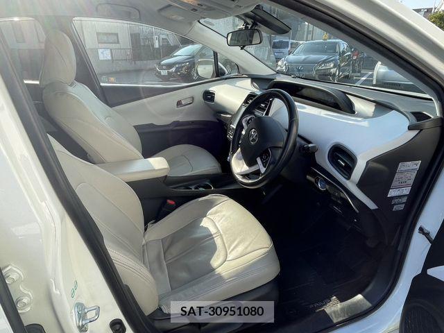 Toyota PRIUS 2017-02 207095-4