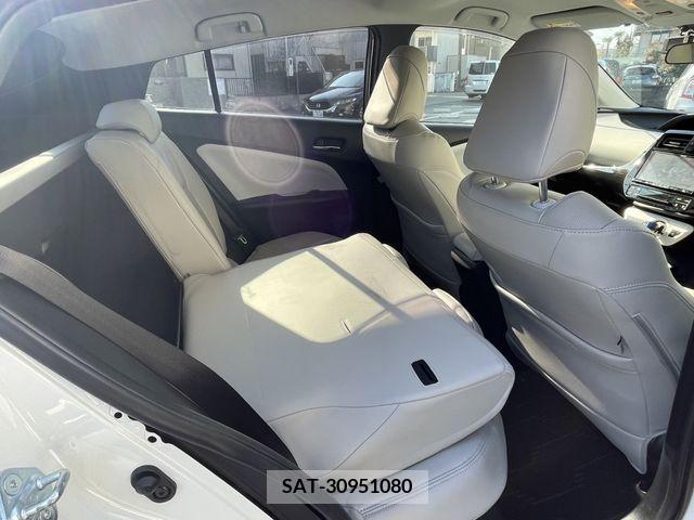 Toyota PRIUS 2017-02 207095-8