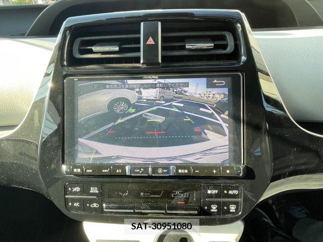 Toyota PRIUS 2017-02 207095-11