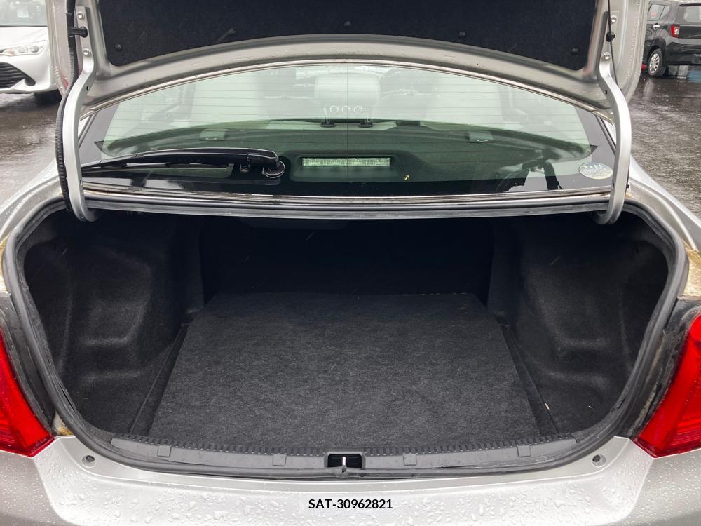 Toyota COROLLA AXIO 2017-10 258485-16