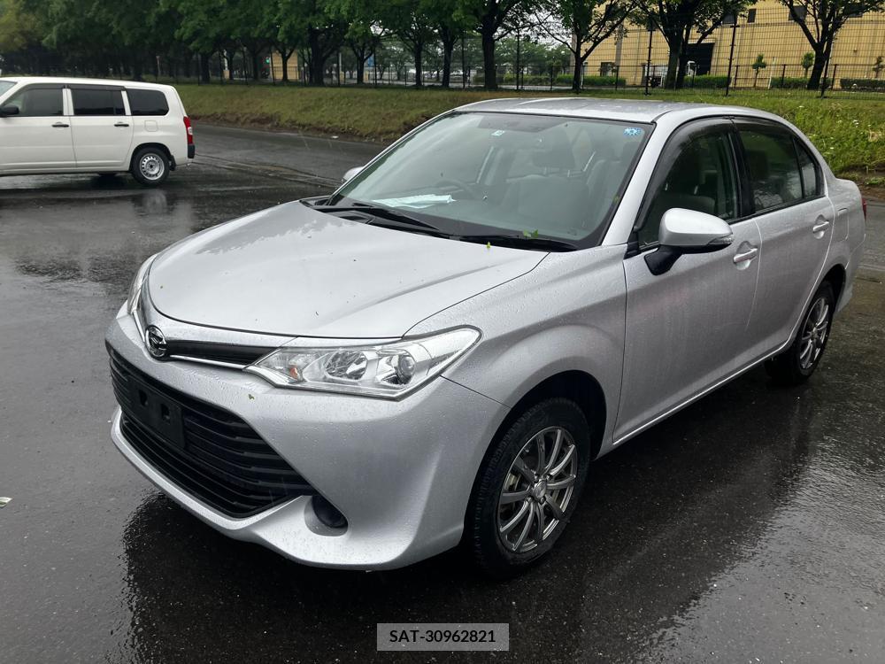 Toyota COROLLA AXIO 2017-10 258485-1