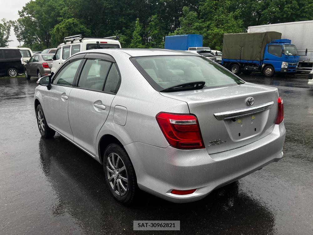Toyota COROLLA AXIO 2017-10 258485-3