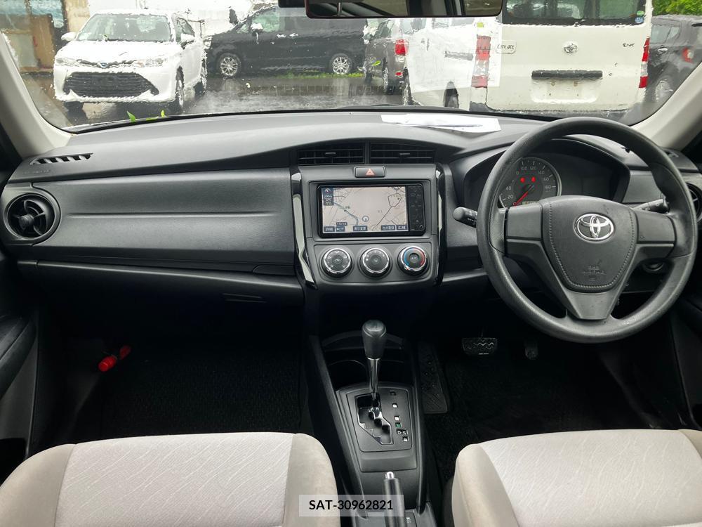 Toyota COROLLA AXIO 2017-10 258485-4
