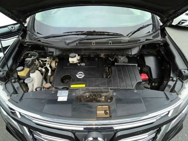 Nissan ELGRAND 2019-05 26762-11