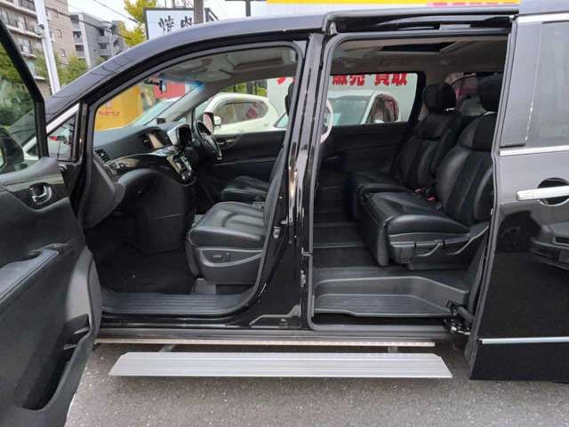 Nissan ELGRAND 2019-05 26762-17