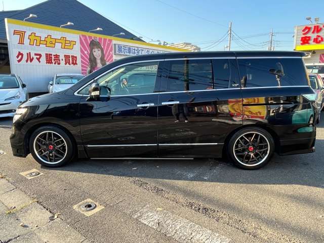 Nissan ELGRAND 2019-05 26762-7