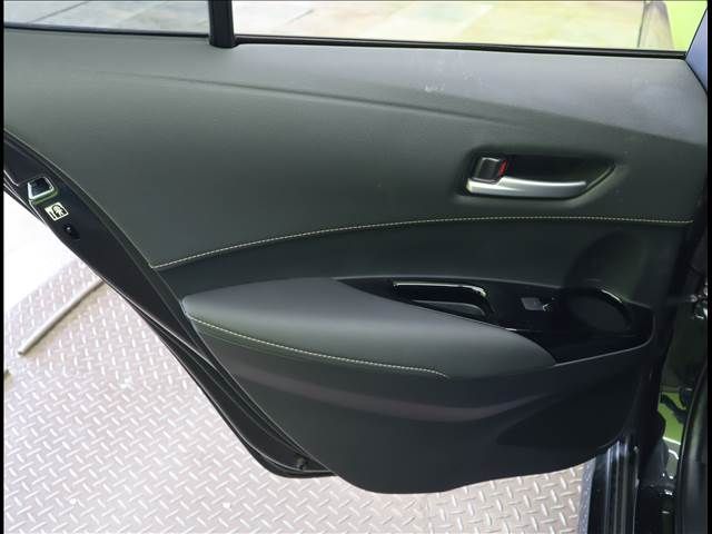 Toyota COROLLA TOURING 2020-10 21156-29
