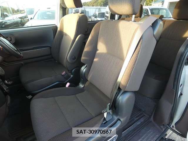 Toyota SPADE 2012-09 250840-6