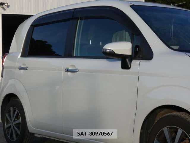 Toyota SPADE 2012-09 250840-16