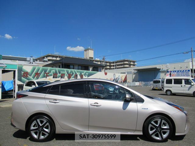 Toyota PRIUS 2018-09 202233-2
