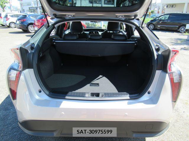 Toyota PRIUS 2018-09 202233-9