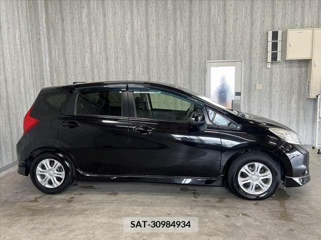 Nissan NOTE 2013-06 302309-11