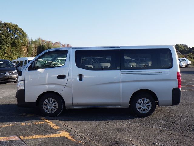 Nissan NV350 Caravan 2018-11 195112-6
