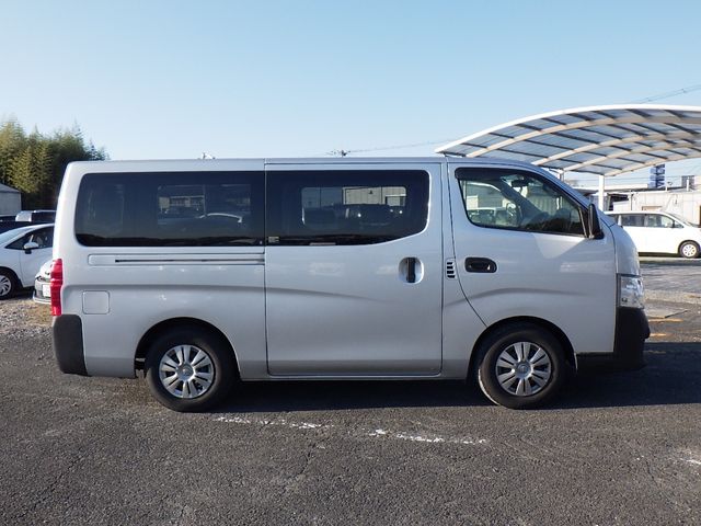 Nissan NV350 Caravan 2018-11 195112-4