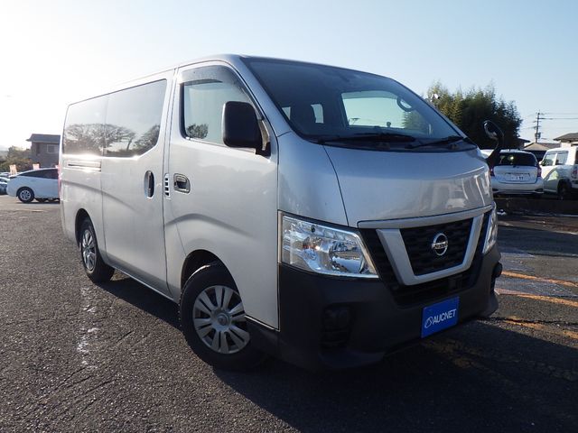 Nissan NV350 Caravan 2018-11 195112-0
