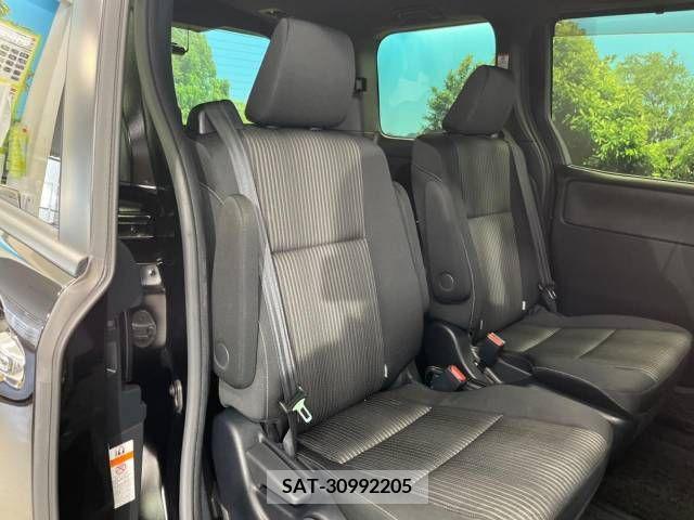 Toyota VOXY 2020-03 288965-8