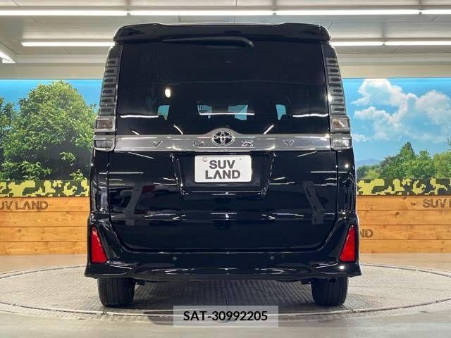 Toyota VOXY 2020-03 288965-15
