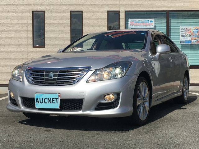 Toyota CROWN SEDAN 2009-10 23424-0
