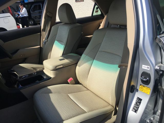 Toyota CROWN SEDAN 2009-10 23424-10