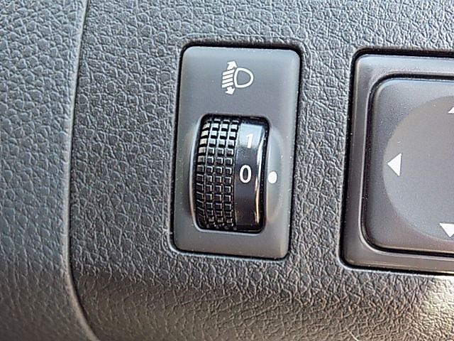 Nissan SERENA 2011-02 23264-19