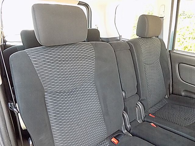 Nissan SERENA 2011-02 23264-3