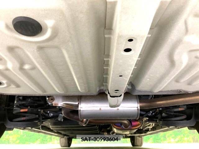 Toyota VOXY 2021-06 289067-19