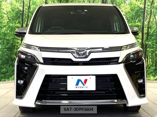 Toyota VOXY 2021-06 289067-14