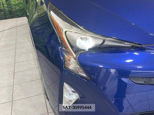 Toyota PRIUS 2016-10 322542-12