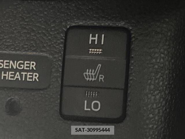 Toyota PRIUS 2016-10 322542-6