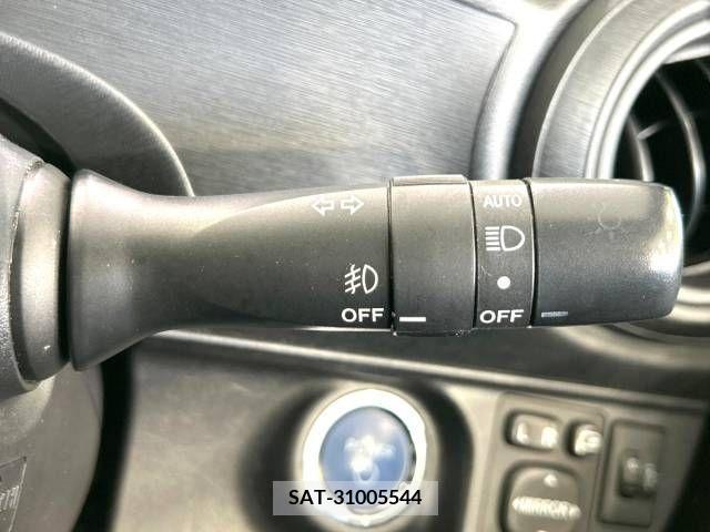 Toyota AQUA 2013-09 314172-5