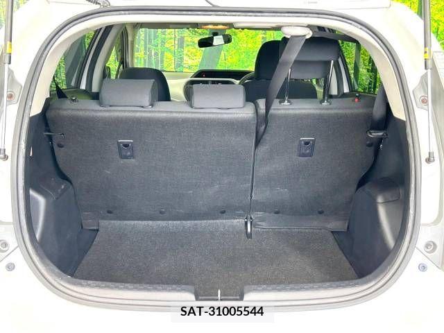 Toyota AQUA 2013-09 314172-9