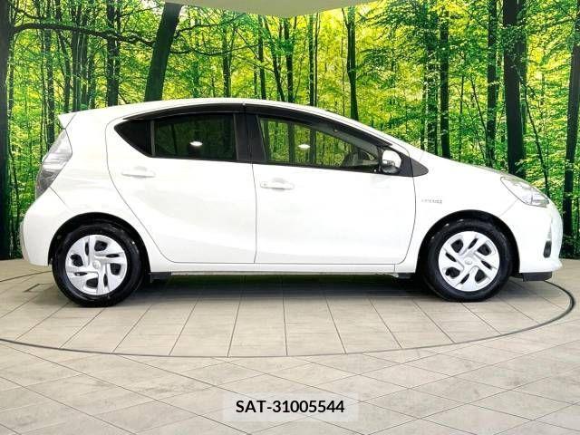 Toyota AQUA 2013-09 314172-15