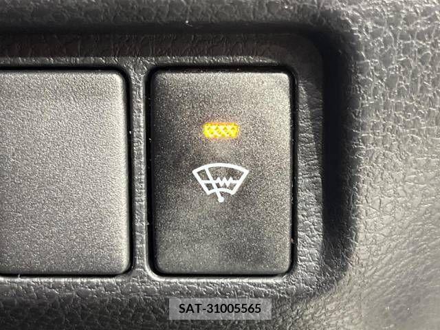 Toyota HARRIER 2016-06 330649-2