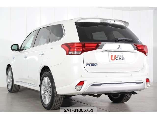 Mitsubishi OUTLANDER PHEV 2018-09 281141-19